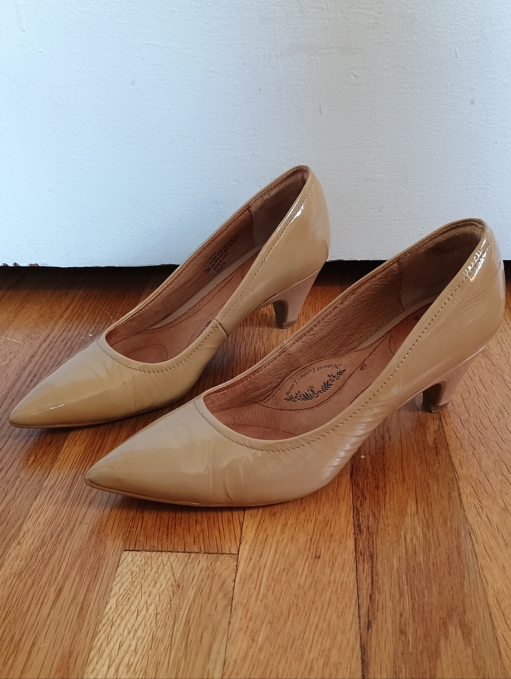 Söfft Heels Size 7 Womens